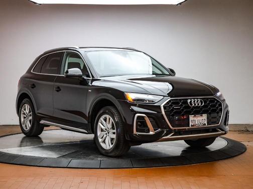 2023 Audi Q5 45 S line quattro Premium
