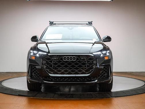 2026 Audi RS Q8 4.0T quattro