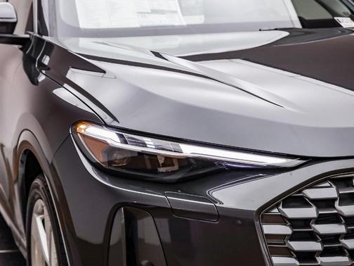 2025 Audi Q5 2.0T quattro Premium