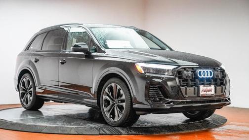 2026 Audi Q7 55 Premium Plus