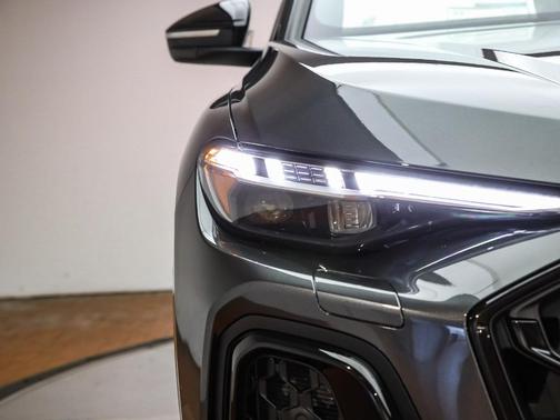 2025 Audi SQ5 3.0T quattro Premium