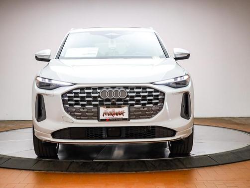 2025 Audi Q5 2.0T quattro Premium