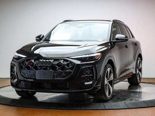 Black 2025 Audi SQ5 3.0T quattro Premium SUV