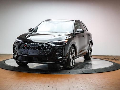 2025 Audi SQ5 3.0T quattro Premium