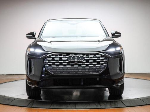 2025 Audi Q5 2.0T quattro Premium