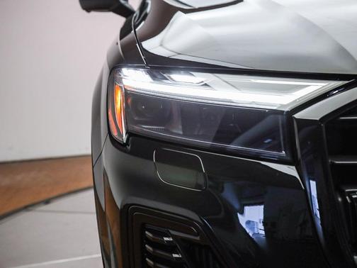 2026 Audi Q7 55 Premium Plus