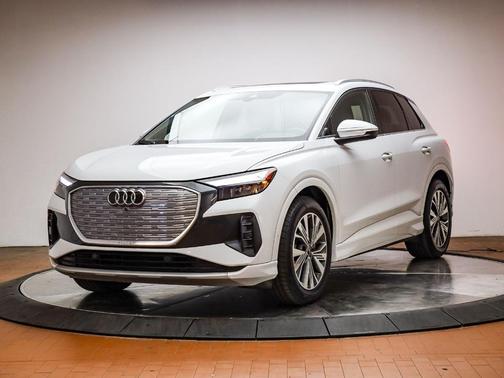 2023 Audi Q4 e-tron 40 Premium Plus
