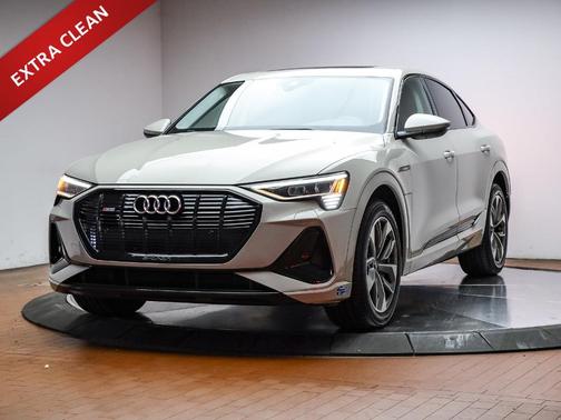 2021 Audi e-tron Premium