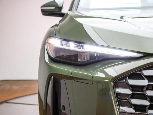 2025 Audi Q5 2.0T quattro Premium