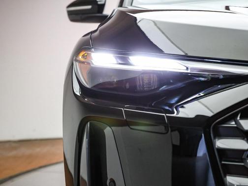 2025 Audi Q5 2.0T quattro Premium