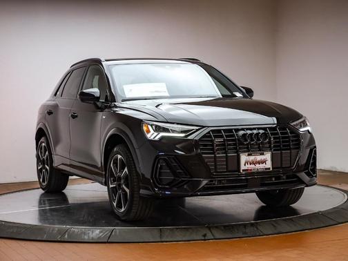 2025 Audi Q3 45 S line Premium