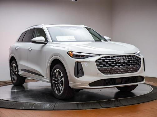 2025 Audi Q5 2.0T quattro Premium