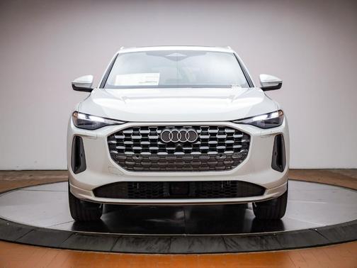 2025 Audi Q5 2.0T quattro Premium