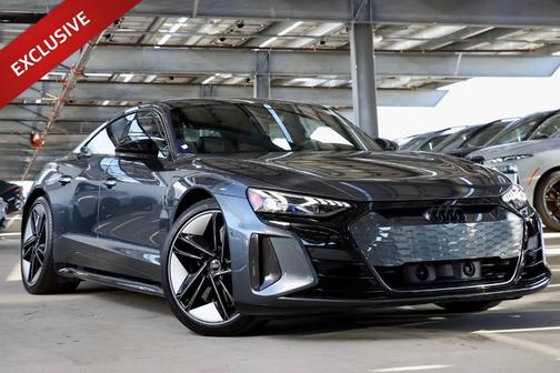 2023 Audi RS e-tron GT Base