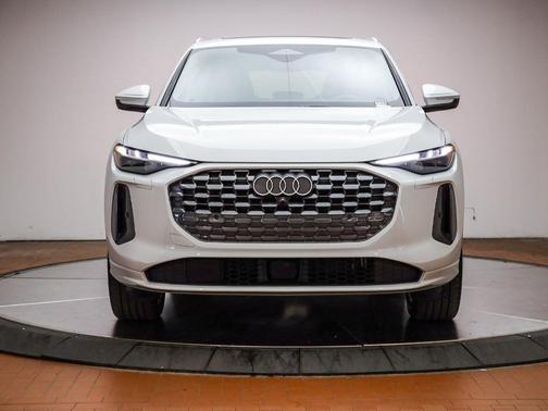 2025 Audi Q5 2.0T quattro Premium