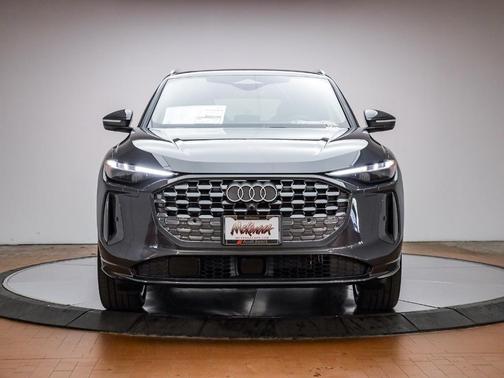 2025 Audi Q5 2.0T quattro Premium