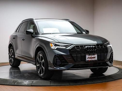 2025 Audi Q3 45 S line Premium