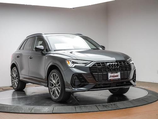 2025 Audi Q3 45 S line Premium