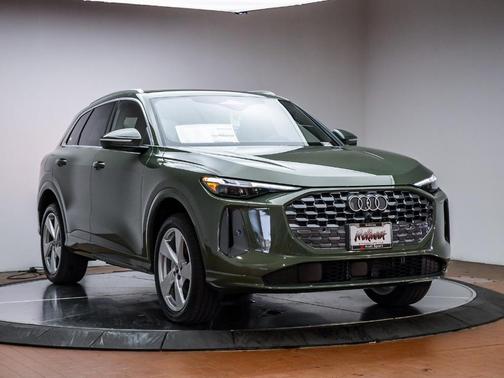 2025 Audi Q5 2.0T quattro Premium