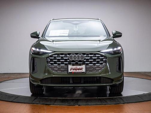 2025 Audi Q5 2.0T quattro Premium