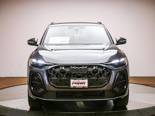 Daytona Gray 2026 Audi Q5 Premium