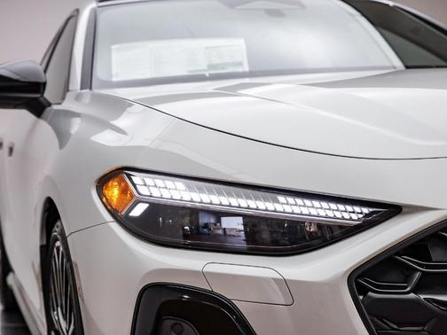 2025 Audi S5 3.0T quattro Premium