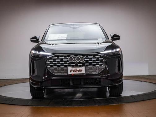 2025 Audi Q5 2.0T quattro Premium