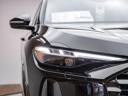 2025 Audi Q5 2.0T quattro Premium