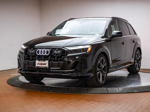 2026 Audi Q7 55 Premium Plus