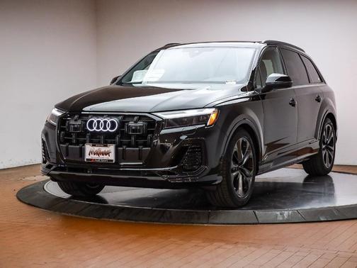2026 Audi Q7 55 Premium Plus