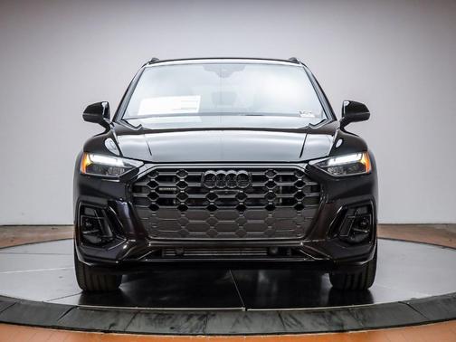 2025 Audi Q5 55 S line quattro Premium