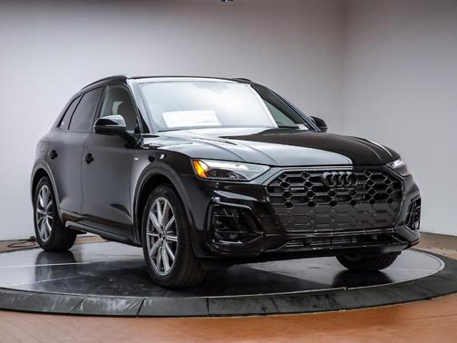 2025 Audi Q5 55 S line quattro Premium