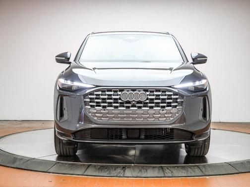 2025 Audi Q5 2.0T quattro Premium