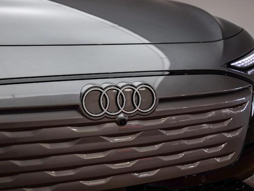 2025 Audi A6 e-tron Premium