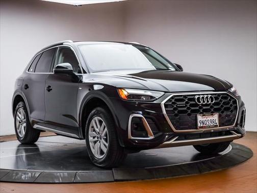 2024 Audi Q5 Premium 45 TFSI S line quattro