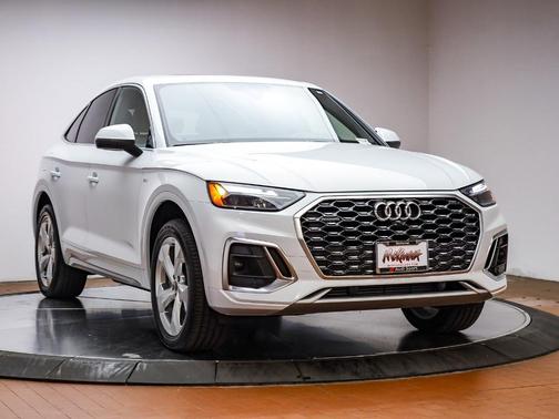 2023 Audi Q5 45 S line quattro Premium