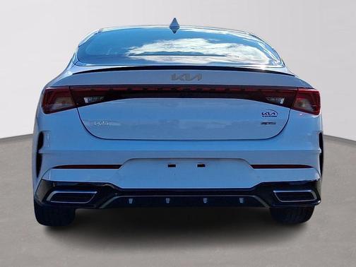 Glacial White Pearl 2024 Kia K5 GT-Line