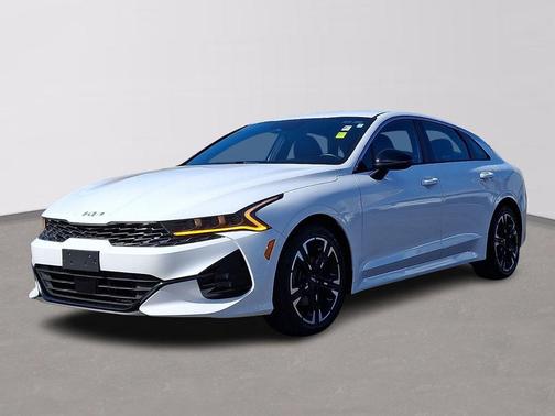 Glacial White Pearl 2024 Kia K5 GT-Line