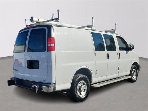 2022 Chevrolet Express 2500 RWD 2500 Regular Wheelbase WT