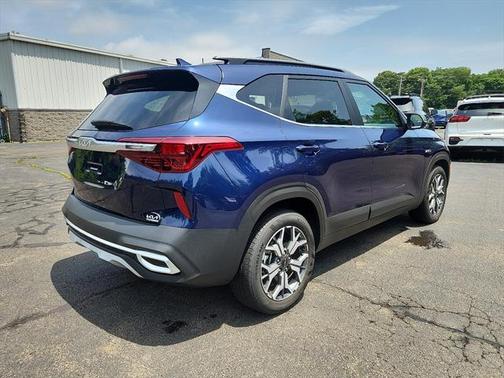 2023 Kia Seltos EX