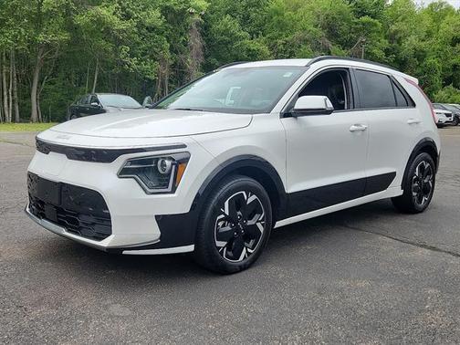 2023 Kia Niro EV Wind