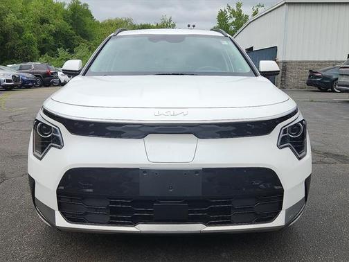 2023 Kia Niro EV Wind