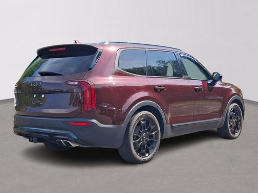 Sangria 2022 Kia Telluride SX