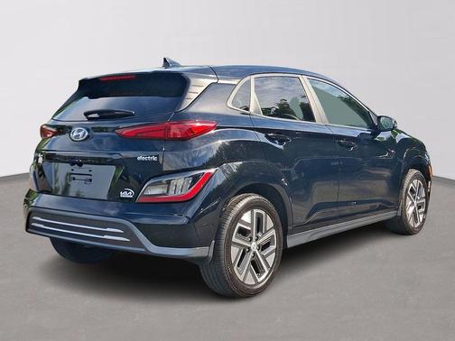 Abyss Black Pearl 2023 Hyundai KONA EV Limited