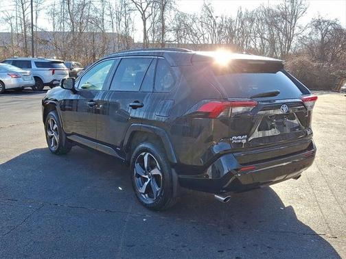 2021 Toyota RAV4 Prime SE