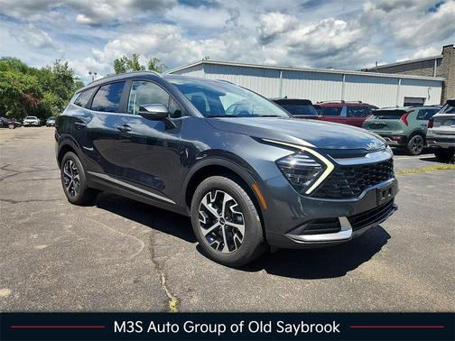 2024 Kia Sportage EX