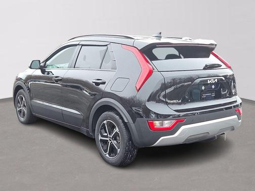 2023 Kia Niro EX