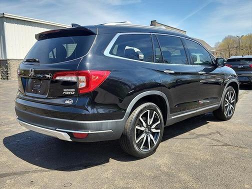 2020 Honda Pilot Touring 8-Passenger