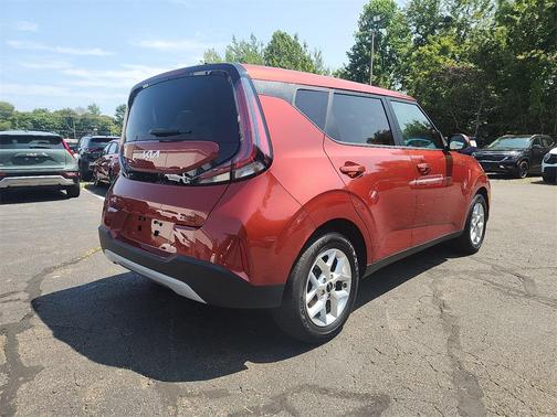 2024 Kia Soul S