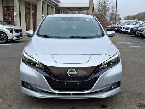 2023 Nissan Leaf SV PLUS 60 kWh